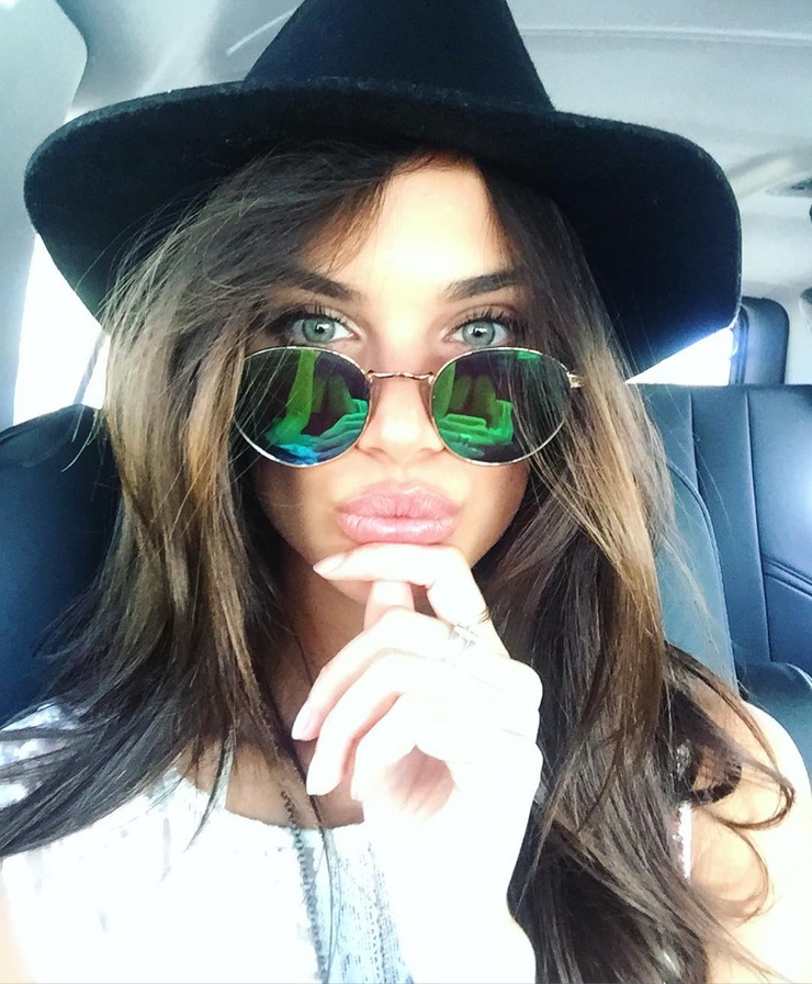 Sara Sampaio