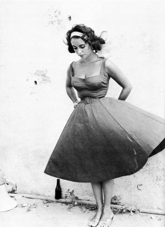 Elizabeth Taylor Elizabeth Taylor