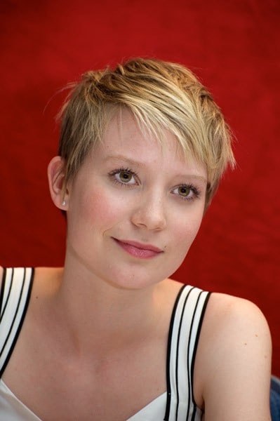 Mia Wasikowska