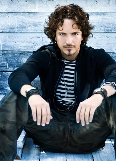 Tommy Torres