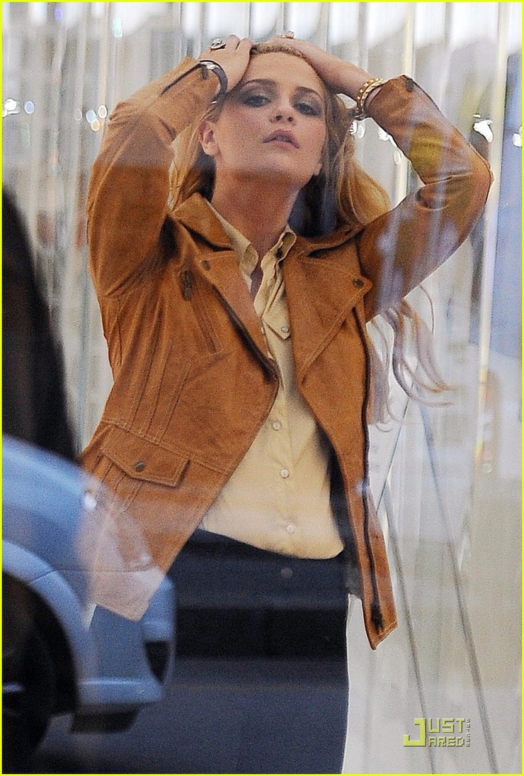 Mischa Barton