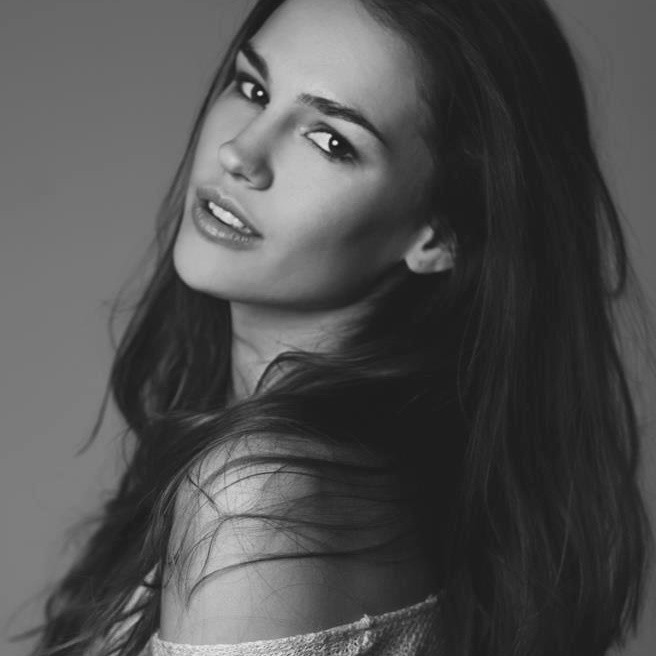 Nicole Domecus