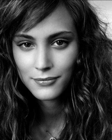 Nora Arnezeder Nora Arnezeder