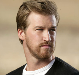 Kenneth Mitchell