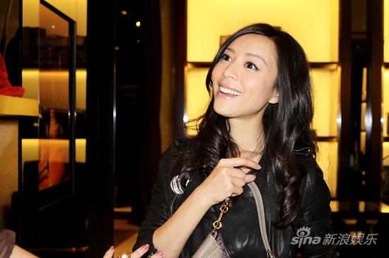 Jingchu Zhang