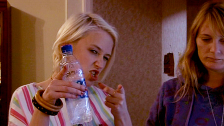 Lily Loveless Lily Loveless