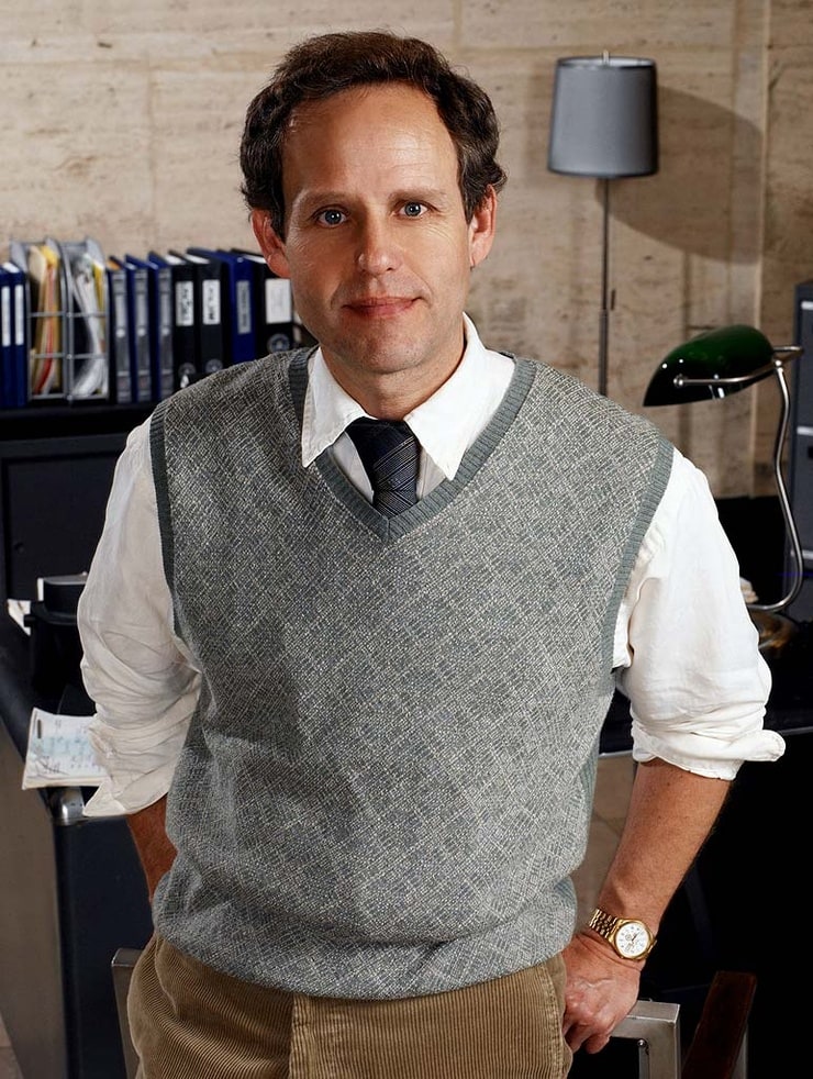 Peter MacNicol