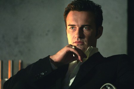 Julian McMahon Julian McMahon