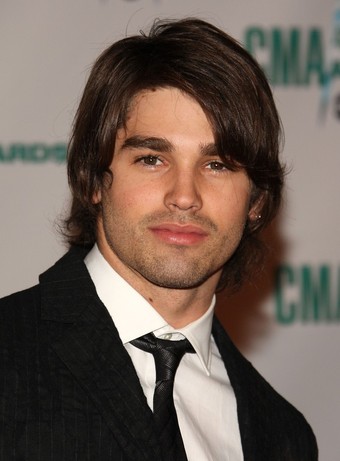 Justin Gaston