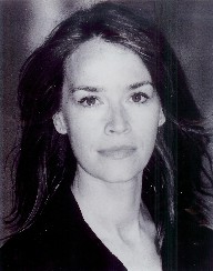 Eva Pope