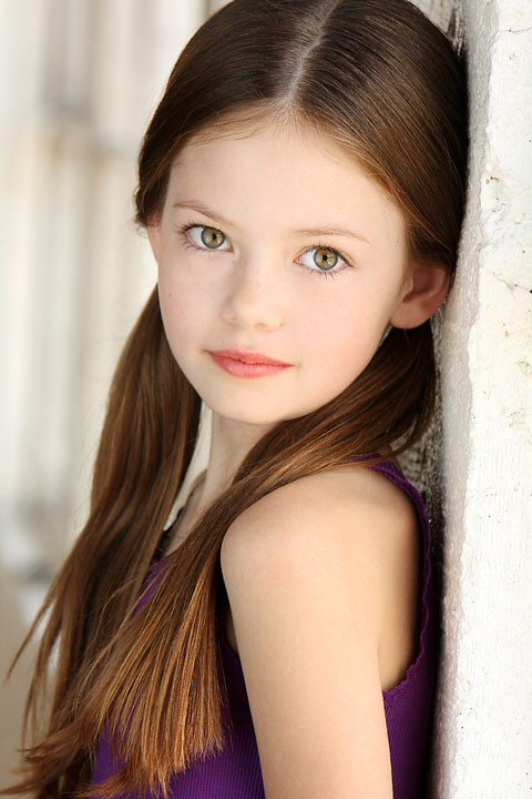 Mackenzie Foy Mackenzie Foy