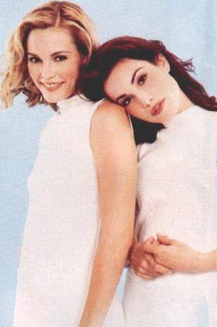Carly Pope Carly Pope