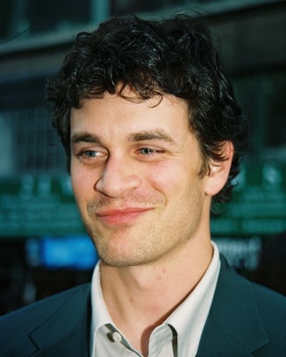 Tom Everett Scott