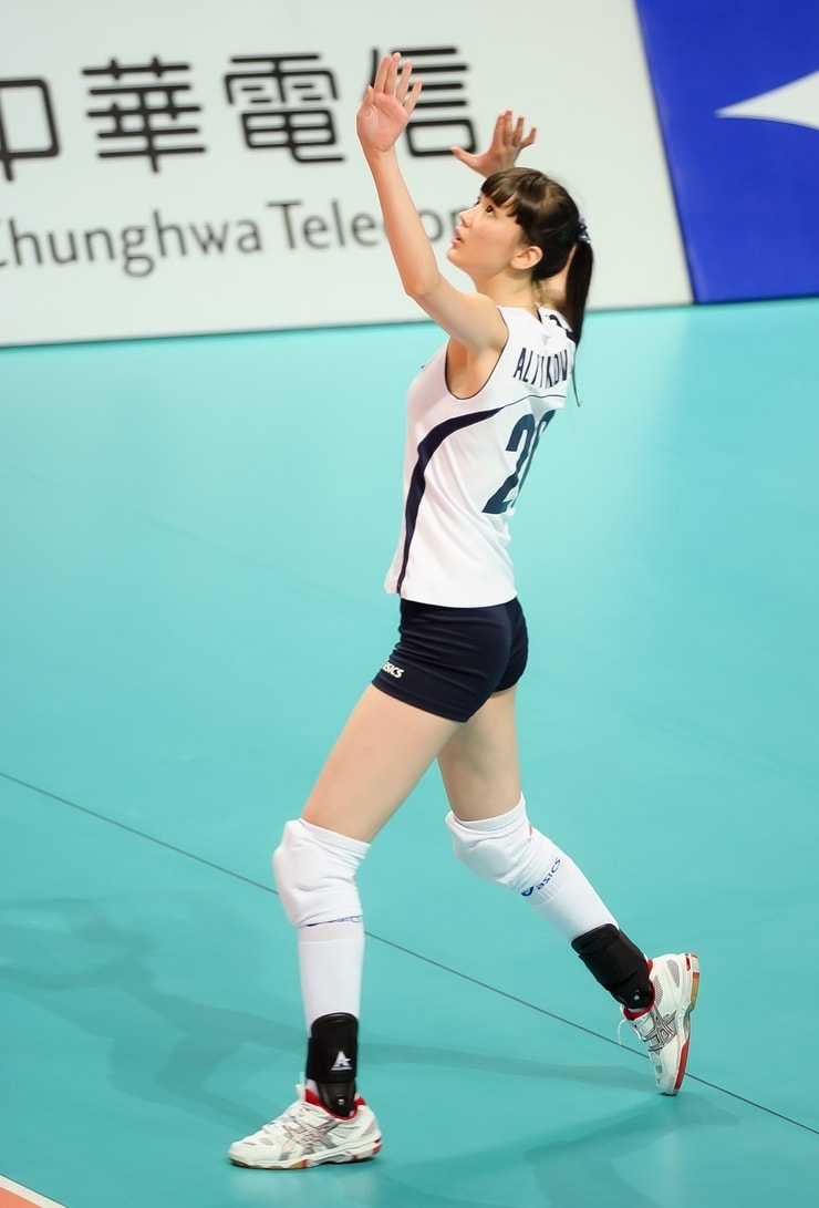 Sabina Altynbekova picture