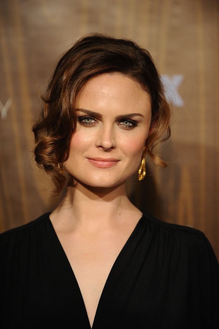 Emily Deschanel