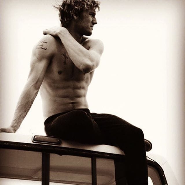 Alex Pettyfer