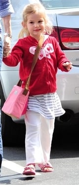 Violet Affleck