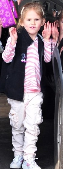 Violet Affleck