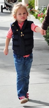 Violet Affleck
