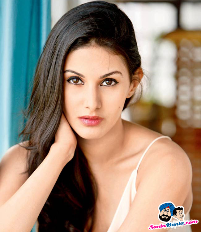 Amyra Dastur