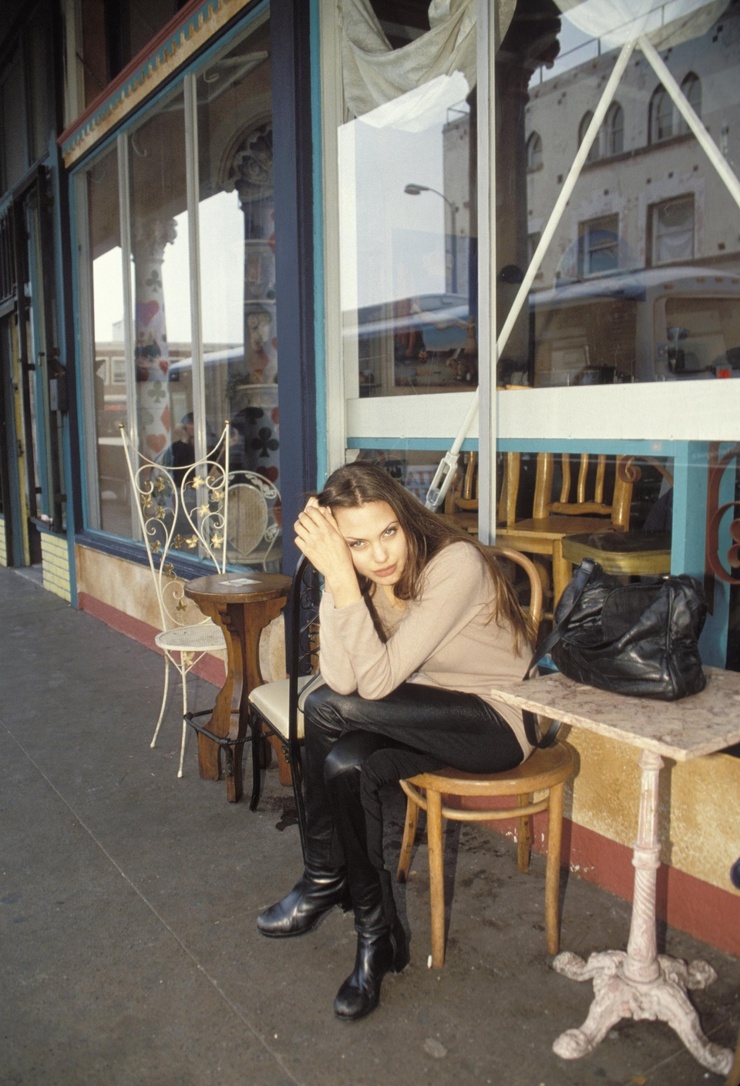 Angelina Jolie Angelina Jolie