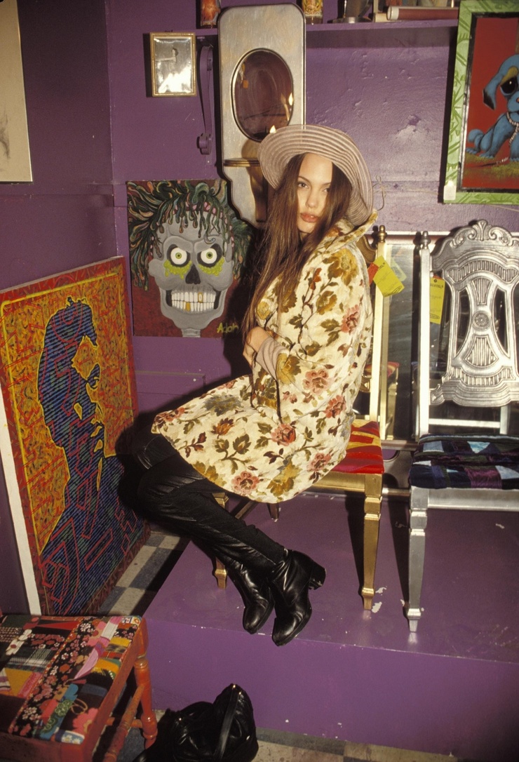 Angelina Jolie Angelina Jolie