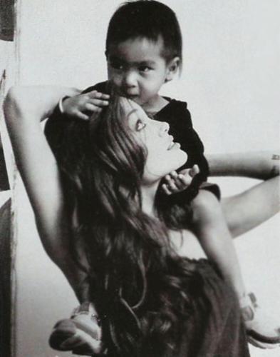 Angelina Jolie Angelina Jolie