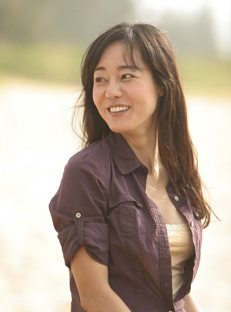 Yunjin Kim