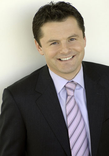 Chris Hollins