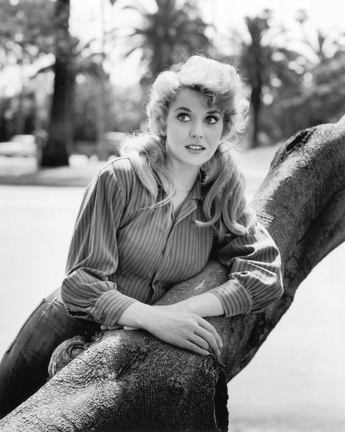 Donna Douglas