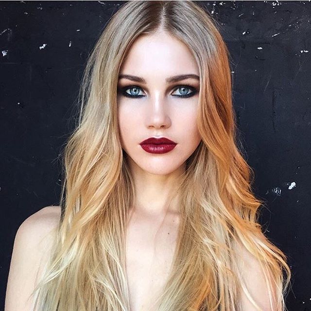 Alena Kryukova Alena Kryukova