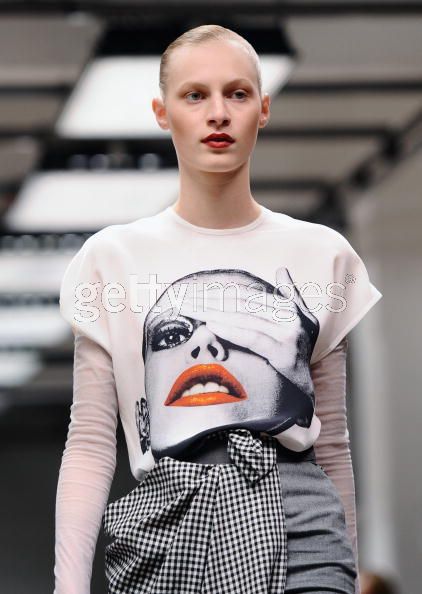 Julia Nobis