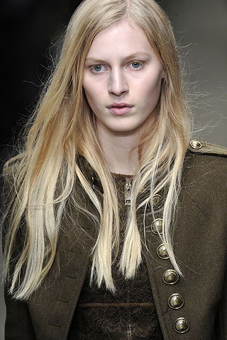 Julia Nobis Julia Nobis