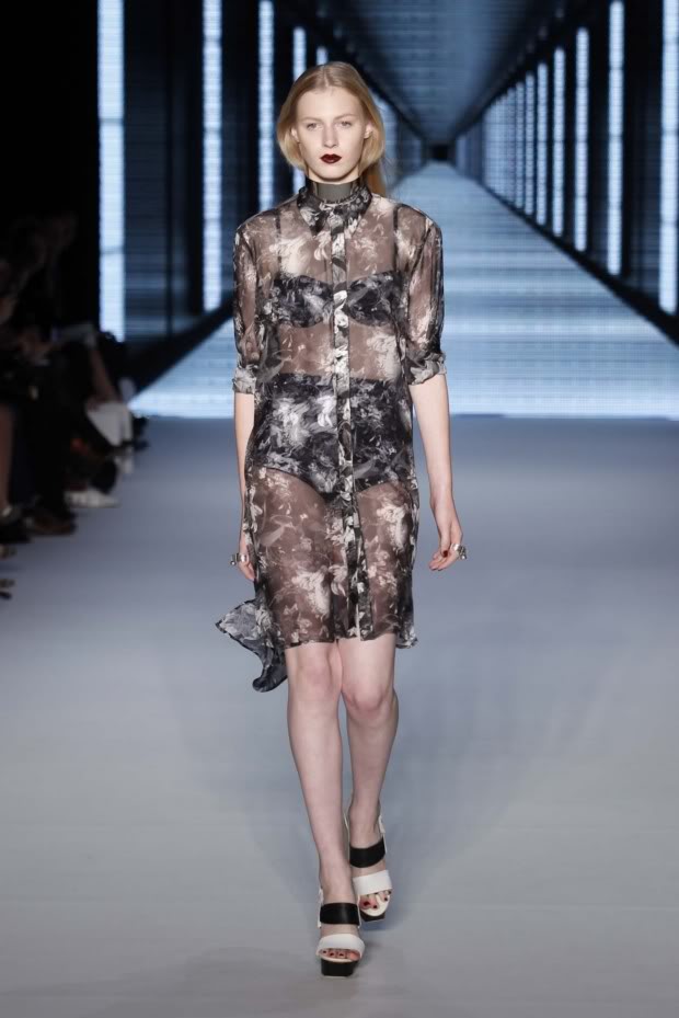 Julia Nobis