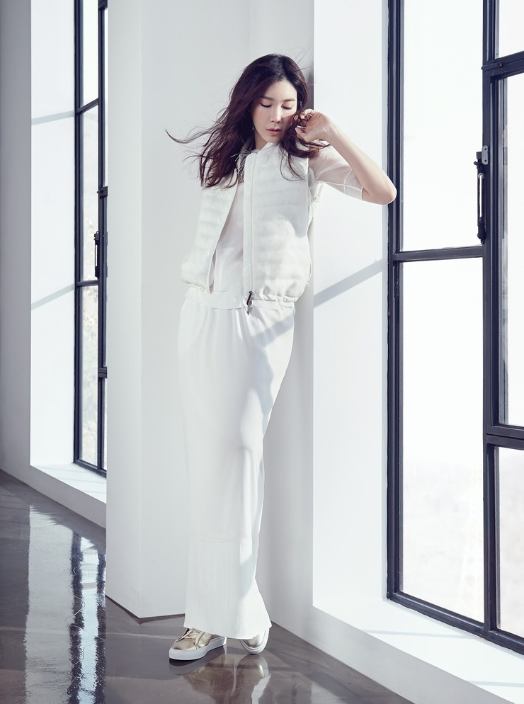 Ji-ah Lee Ji-ah Lee