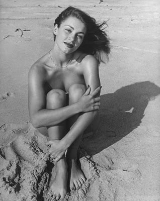 Linda Christian