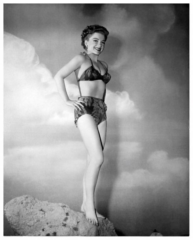 Anne Baxter Anne Baxter