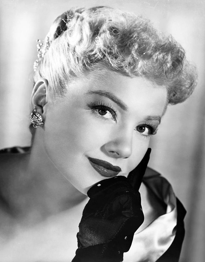 Anne Baxter Anne Baxter