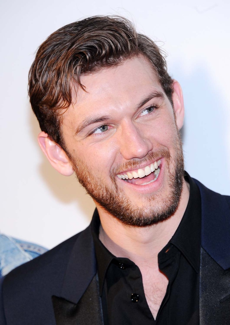 Alex Pettyfer