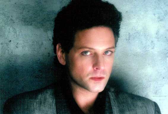 Lindsey Buckingham