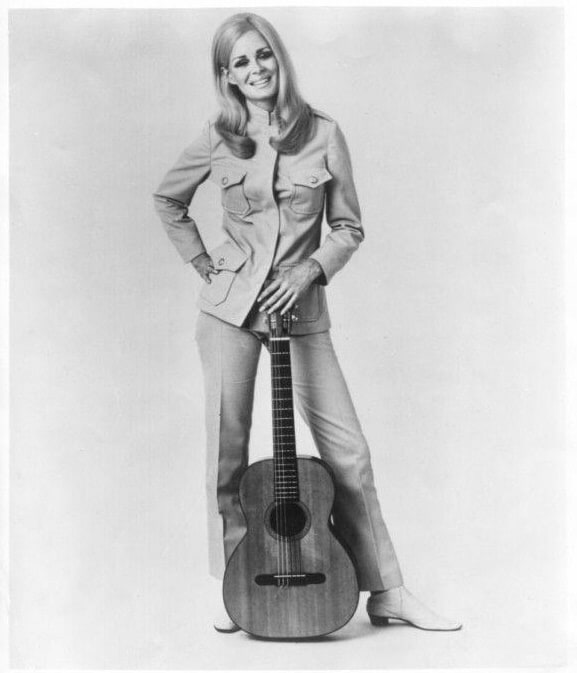 Lynn Kellogg Lynn Kellogg
