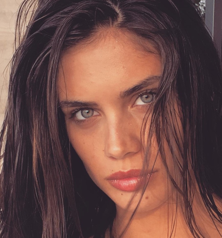 Sara Sampaio Sara Sampaio