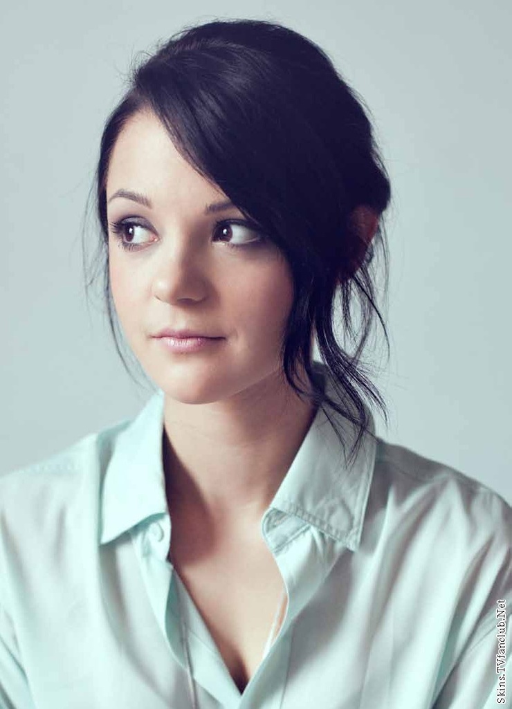 Kathryn Prescott Kathryn Prescott