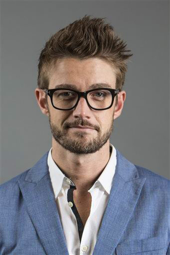 Robert Buckley
