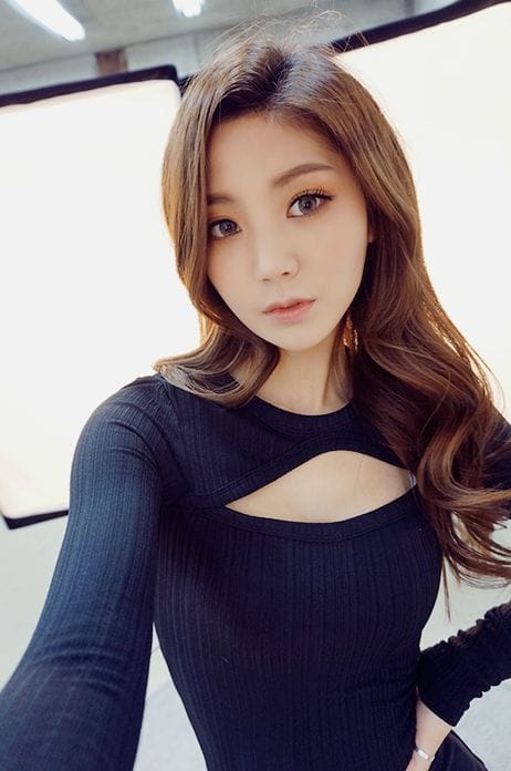 Lee Chae Eun Lee Chae Eun
