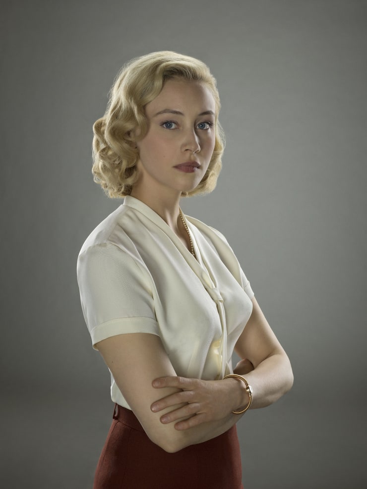 Sarah Gadon