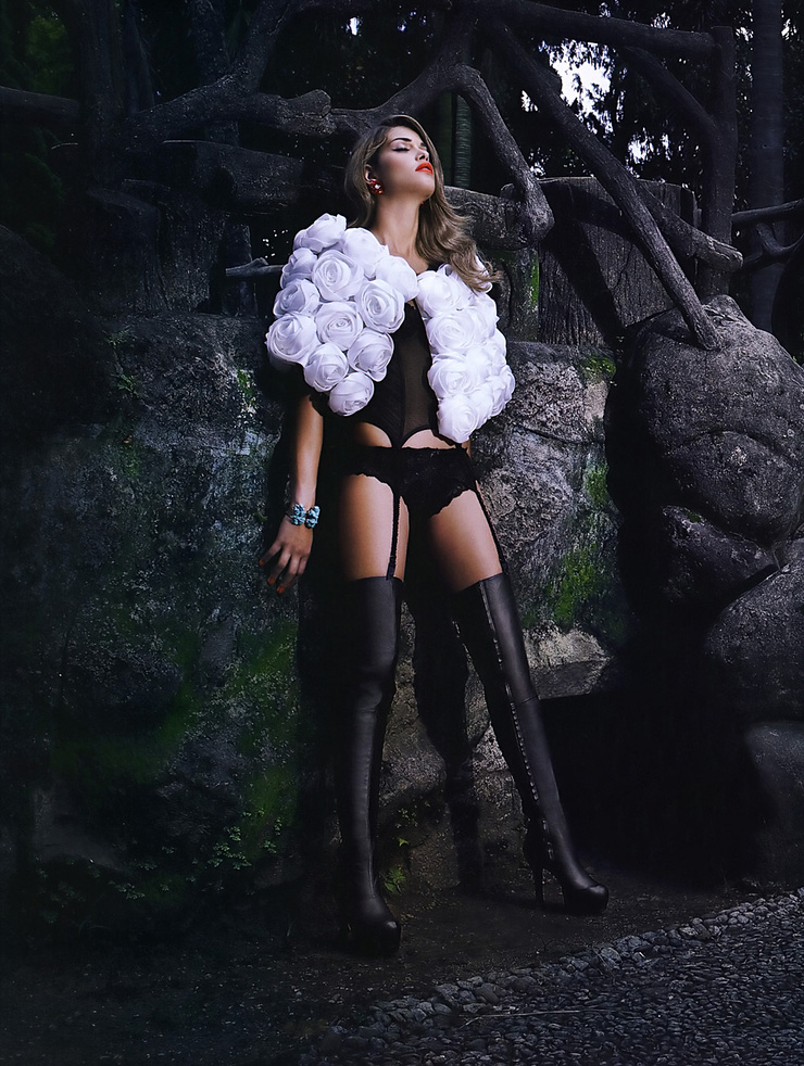 Ana Beatriz Barros Ana Beatriz Barros