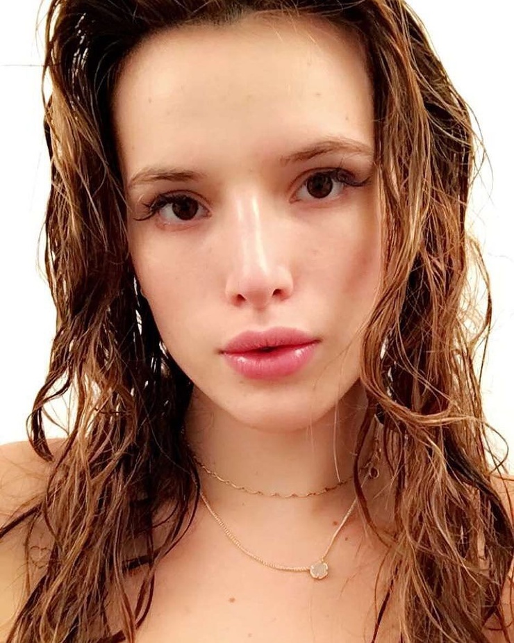 Bella Thorne Bella Thorne