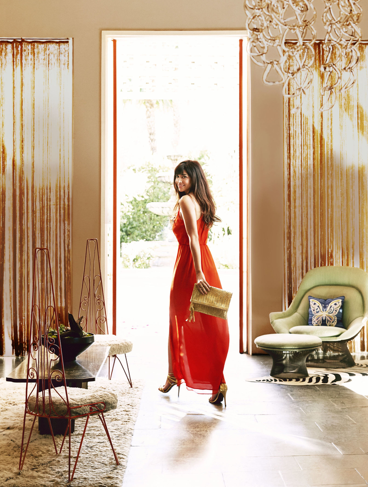 Hannah Simone Hannah Simone