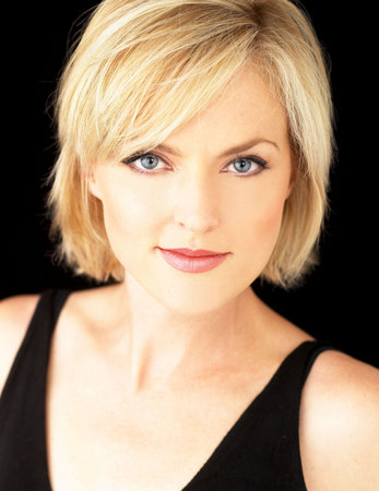 Elaine Hendrix Elaine Hendrix